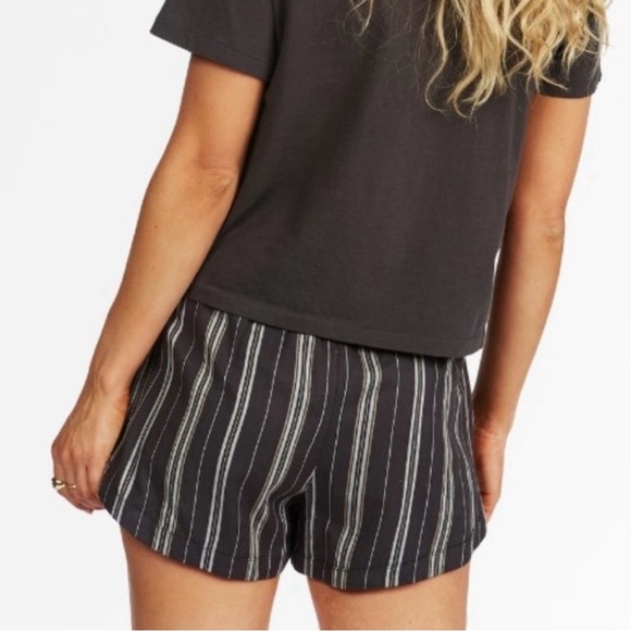 Billabong Road Trippin' Short Black and White Striped Size Small - Picture 2 of 11